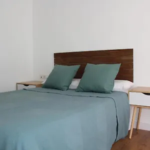 beautiful-brand-new-2-bedroom-flat-with-terrace.hotelsinnerja.org/
