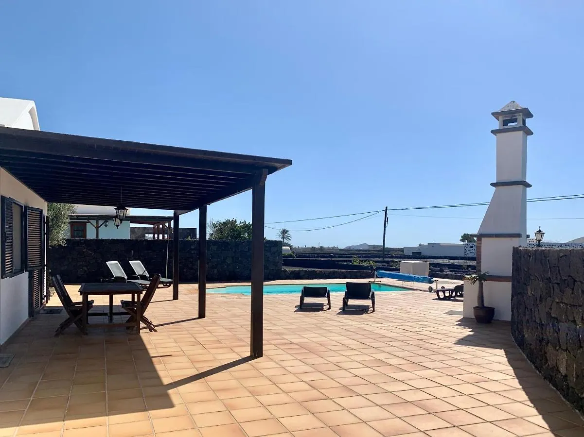 Casas Tomare II Villa San Bartolome  Spain