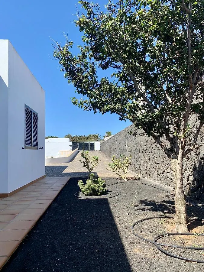 Casas Tomare II Villa San Bartolome  Holiday home
